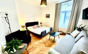 Apartments By Jacob